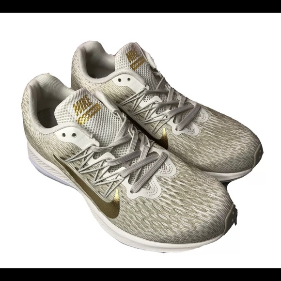 nike zoom winflo 5 women's phantom metallic gold